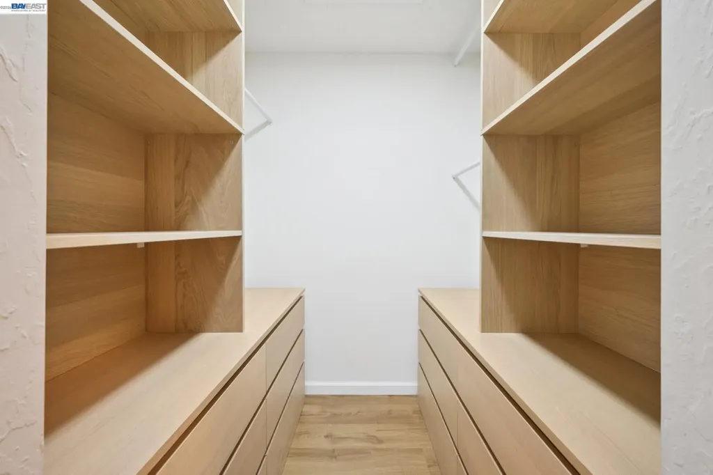 3027 Linda Vista Alameda CA 94502