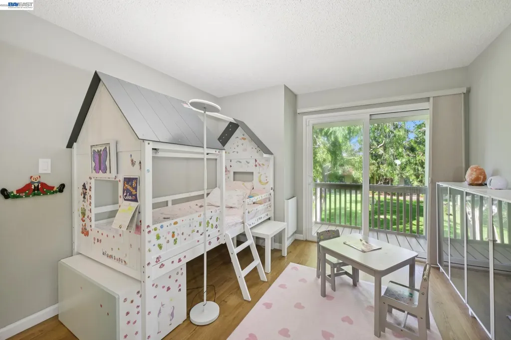 3027 Linda Vista Alameda CA 94502