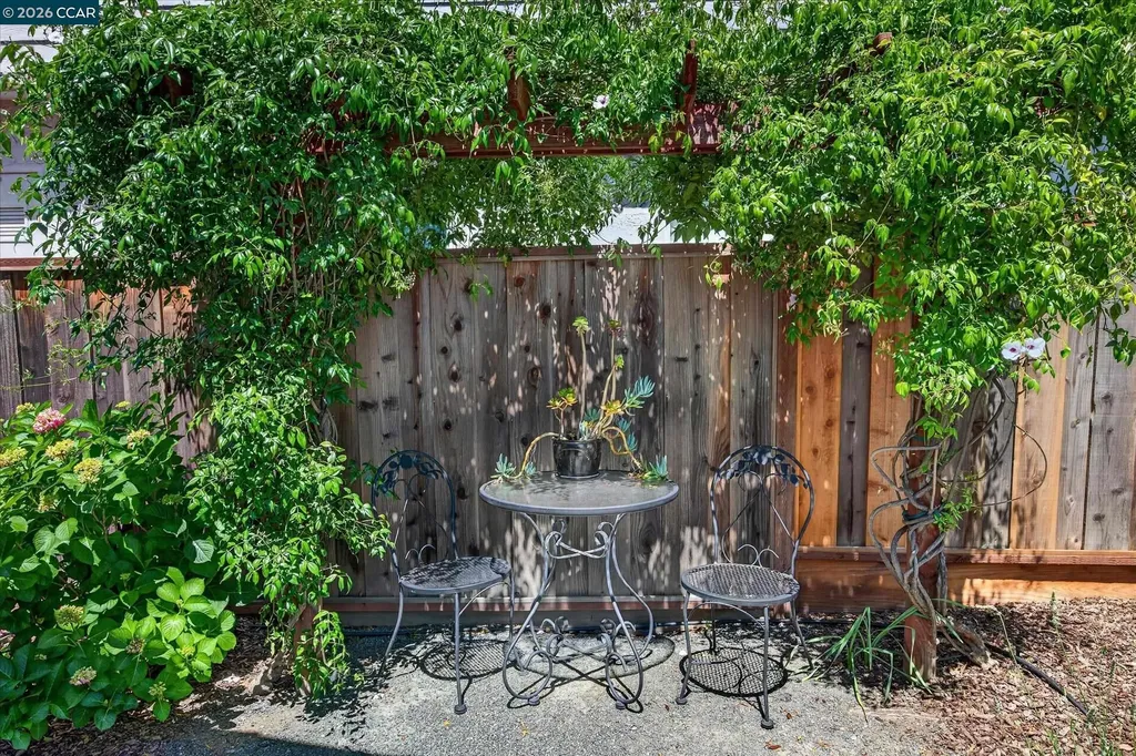 1842 Jefferson Street Concord CA 94521