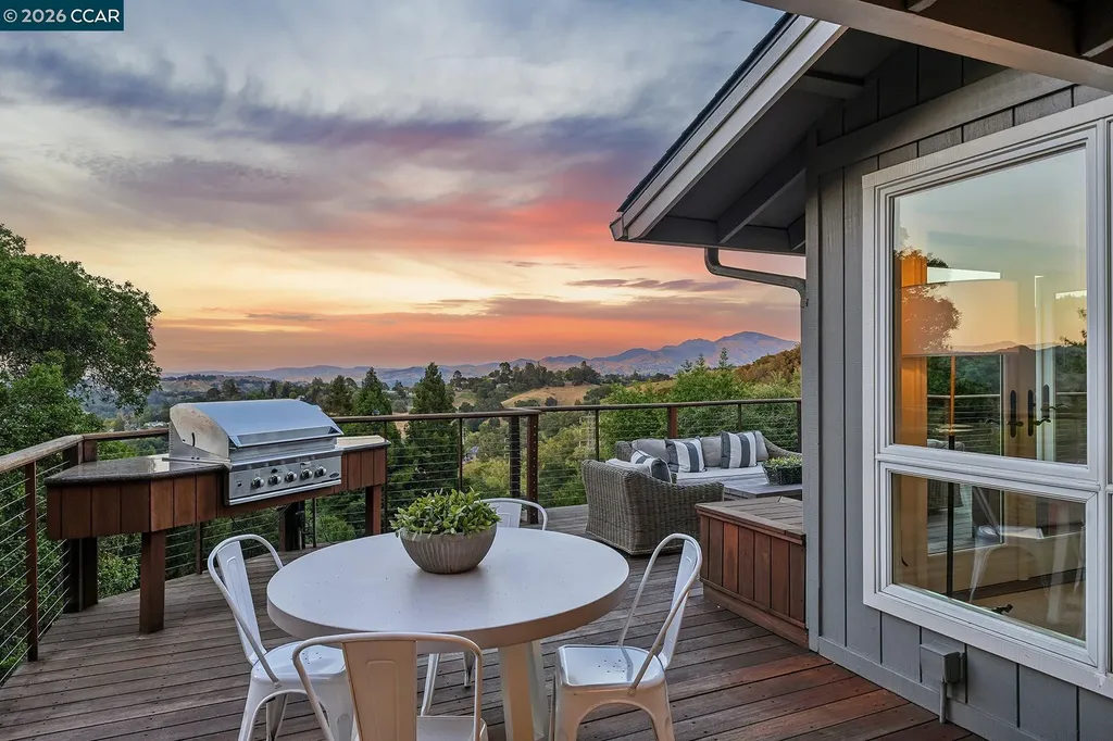 665 Sky Hy Circle Lafayette CA 94549