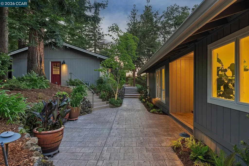 665 Sky Hy Circle Lafayette CA 94549