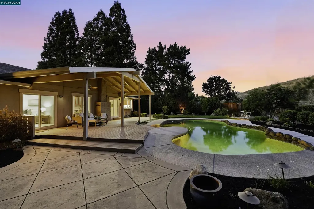 2652 Bridle Lane Walnut Creek CA 94596