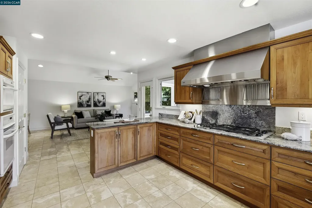 2652 Bridle Lane Walnut Creek CA 94596