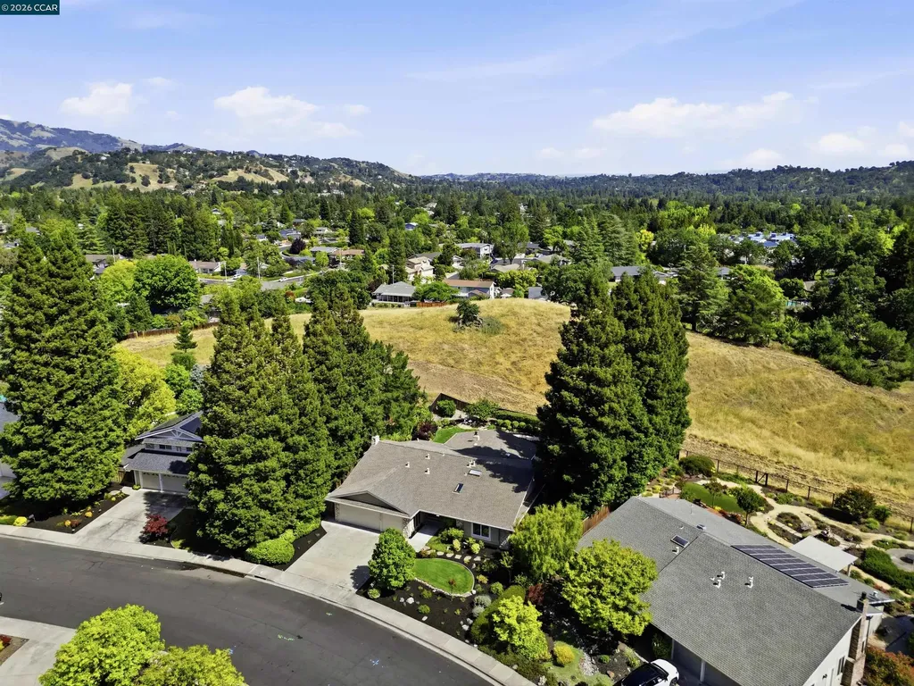 2652 Bridle Lane Walnut Creek CA 94596