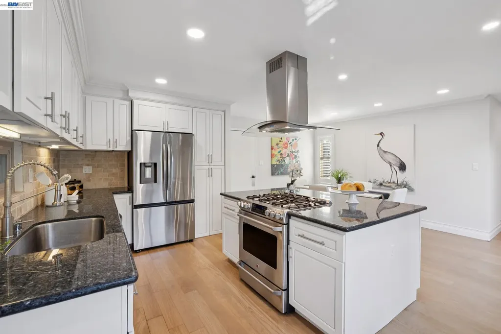 3547 Magnolia Drive Alameda CA 94502