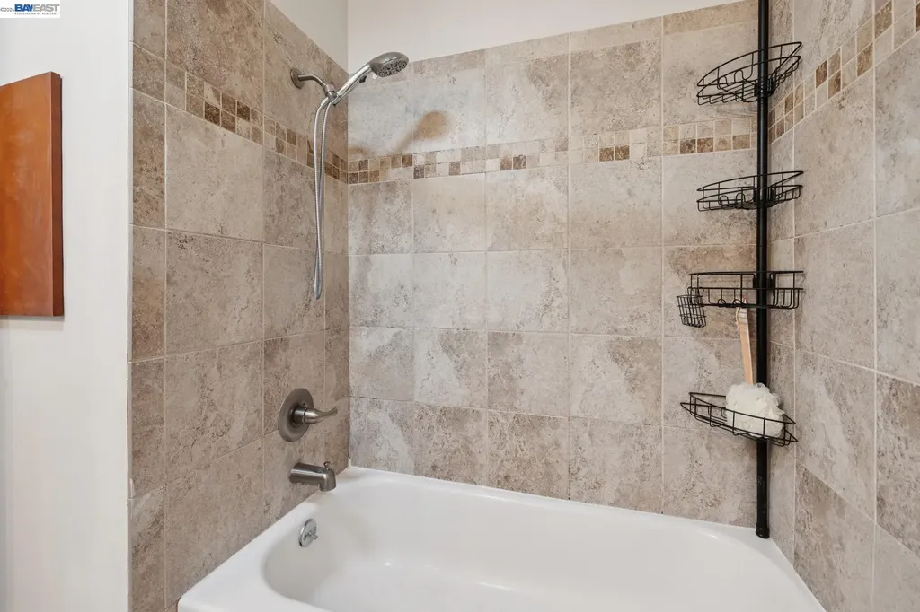 3547 Magnolia Drive Alameda CA 94502