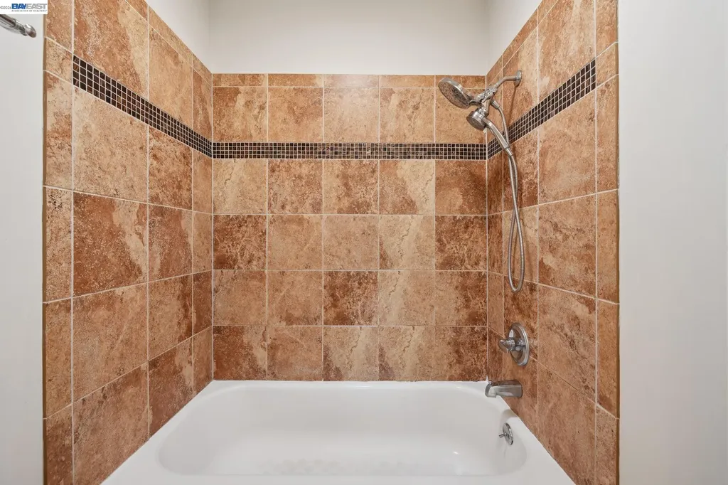 3547 Magnolia Drive Alameda CA 94502