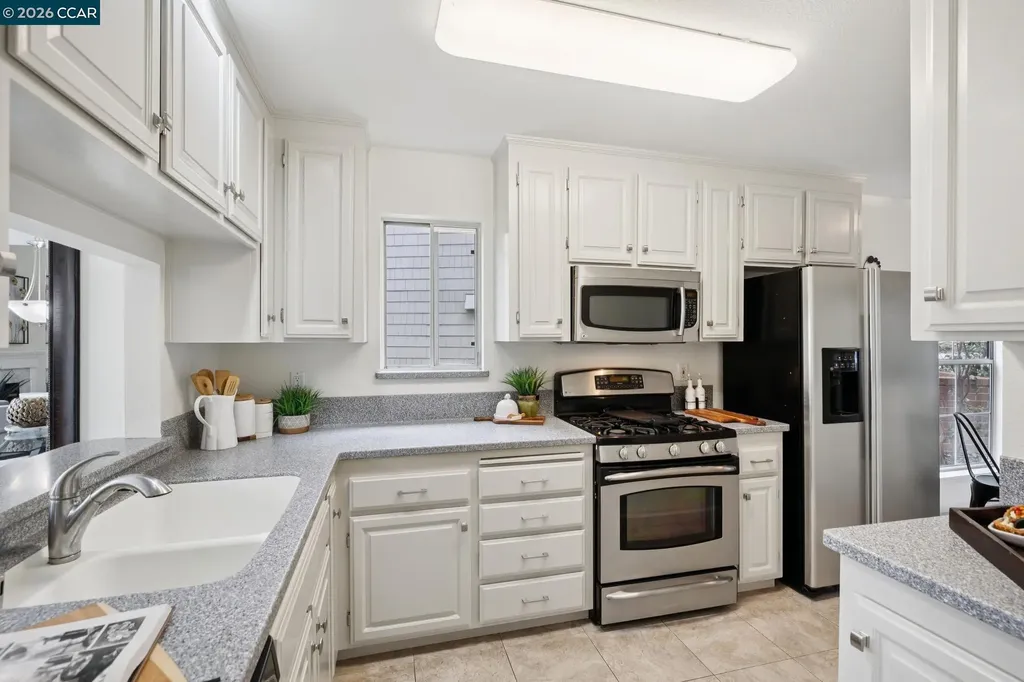 205 Hidden Creek Court Martinez CA 94553