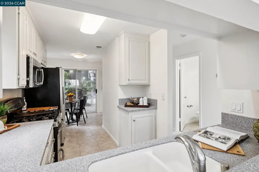 205 Hidden Creek Court Martinez CA 94553