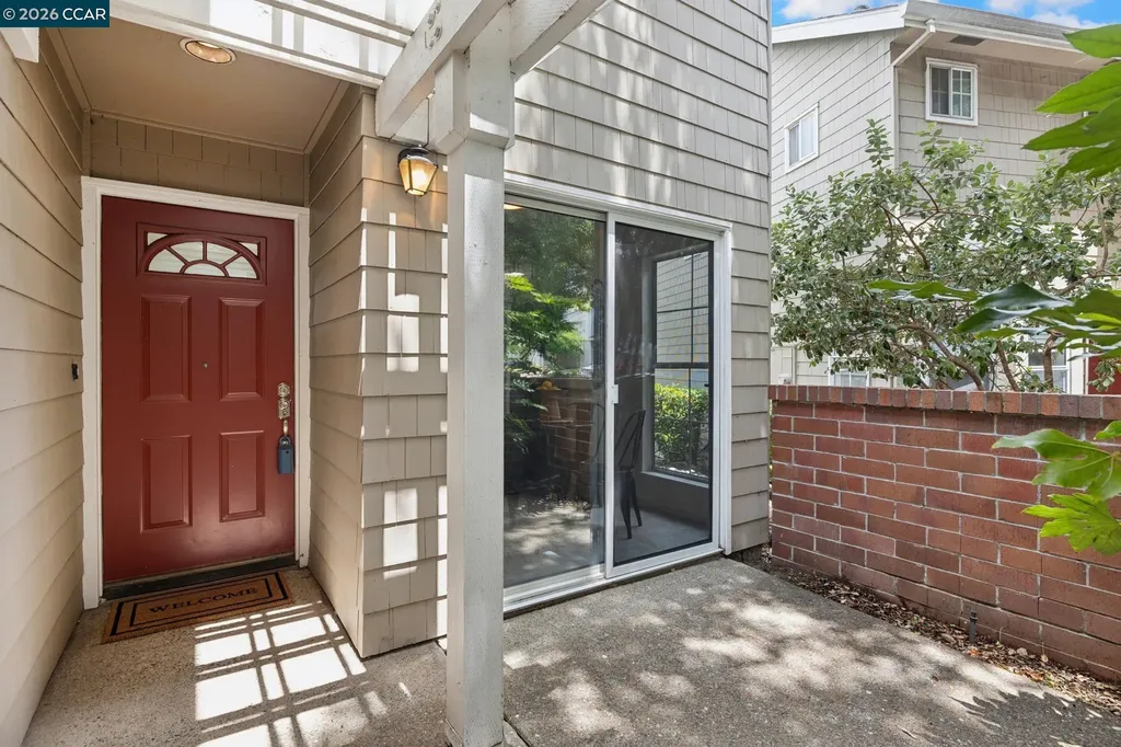 205 Hidden Creek Court Martinez CA 94553
