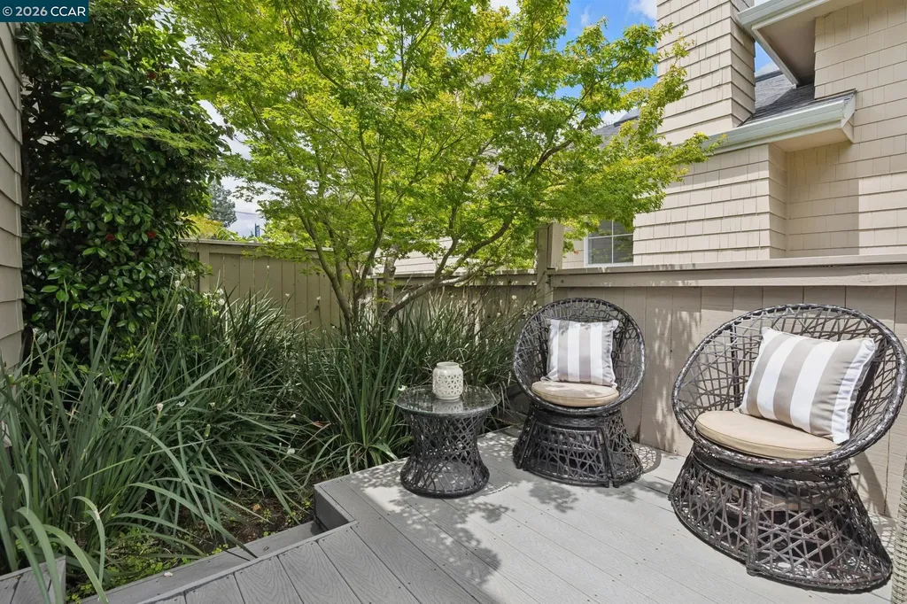 205 Hidden Creek Court Martinez CA 94553