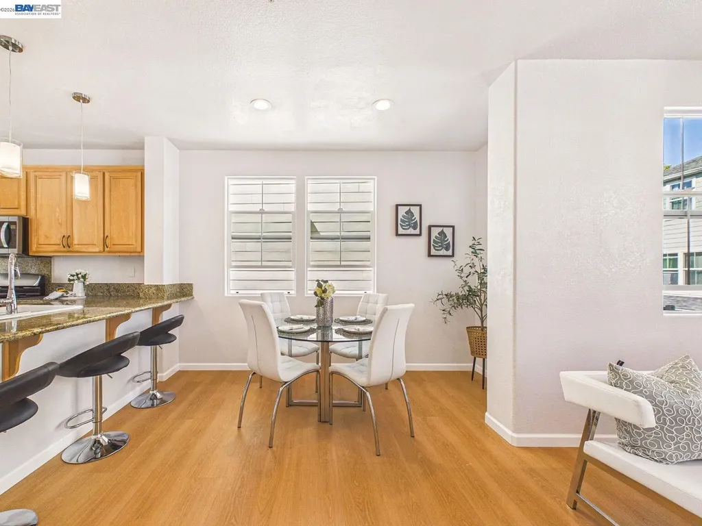 511 Summer Lane Richmond CA 94806