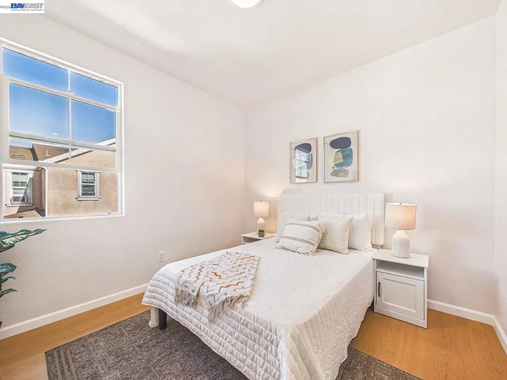 511 Summer Lane Richmond CA 94806