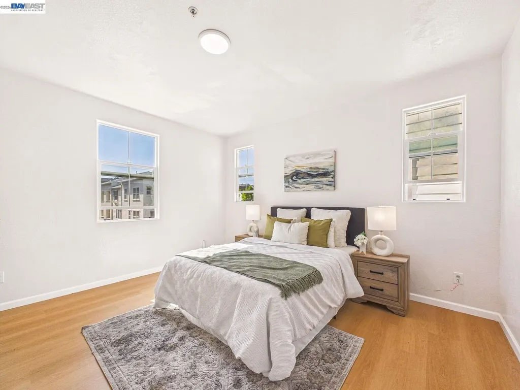 511 Summer Lane Richmond CA 94806