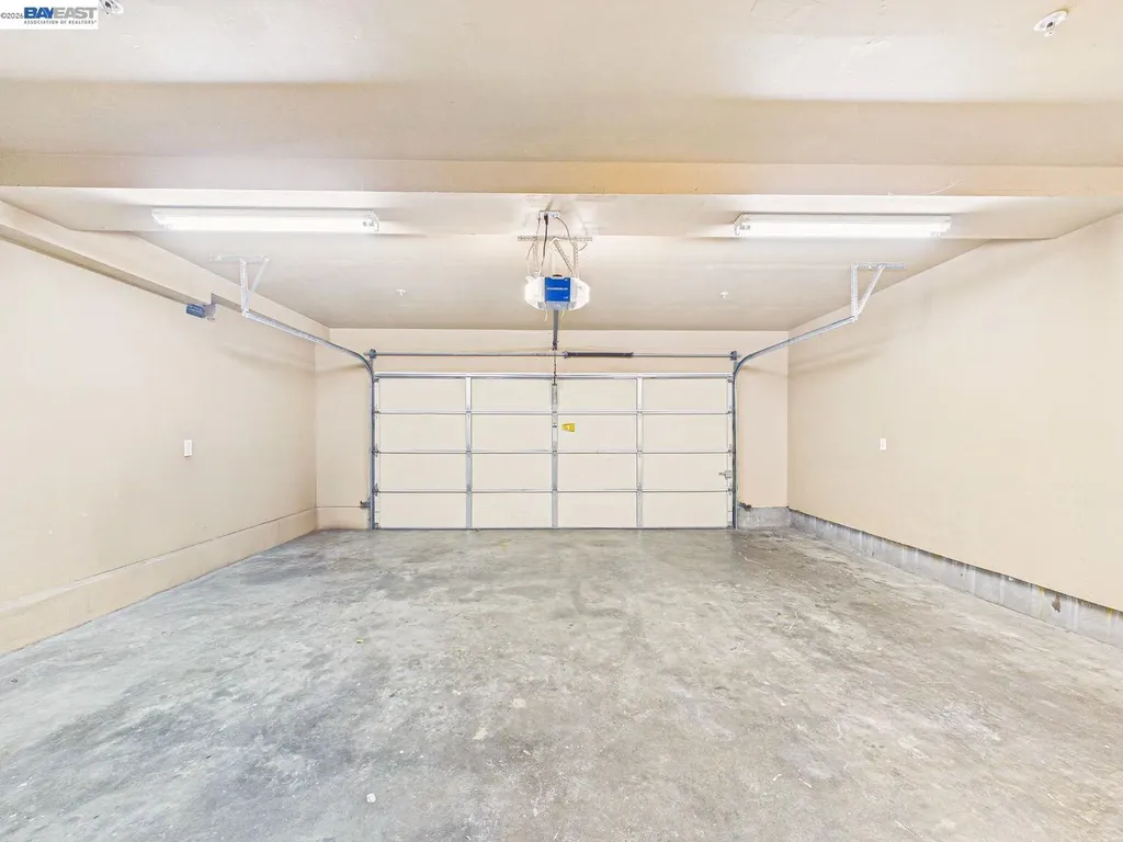 511 Summer Lane Richmond CA 94806