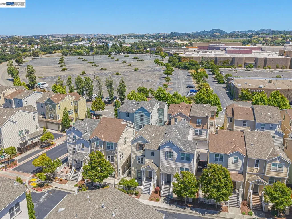 511 Summer Lane Richmond CA 94806