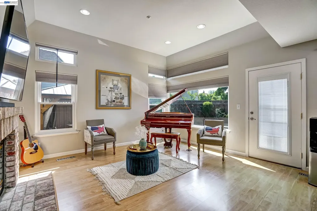 5313 Starflower Way Livermore CA 94551