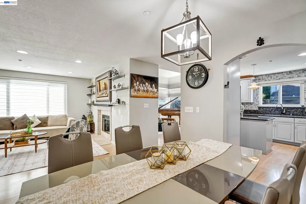 5313 Starflower Way Livermore CA 94551