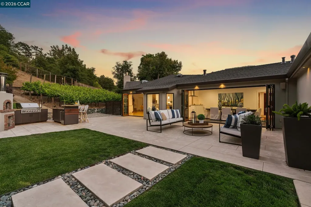 1409 Rimer Drive Moraga CA 94556