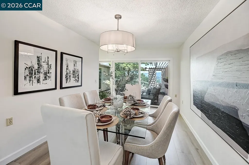 1300 Skycrest Drive Walnut Creek CA 94595