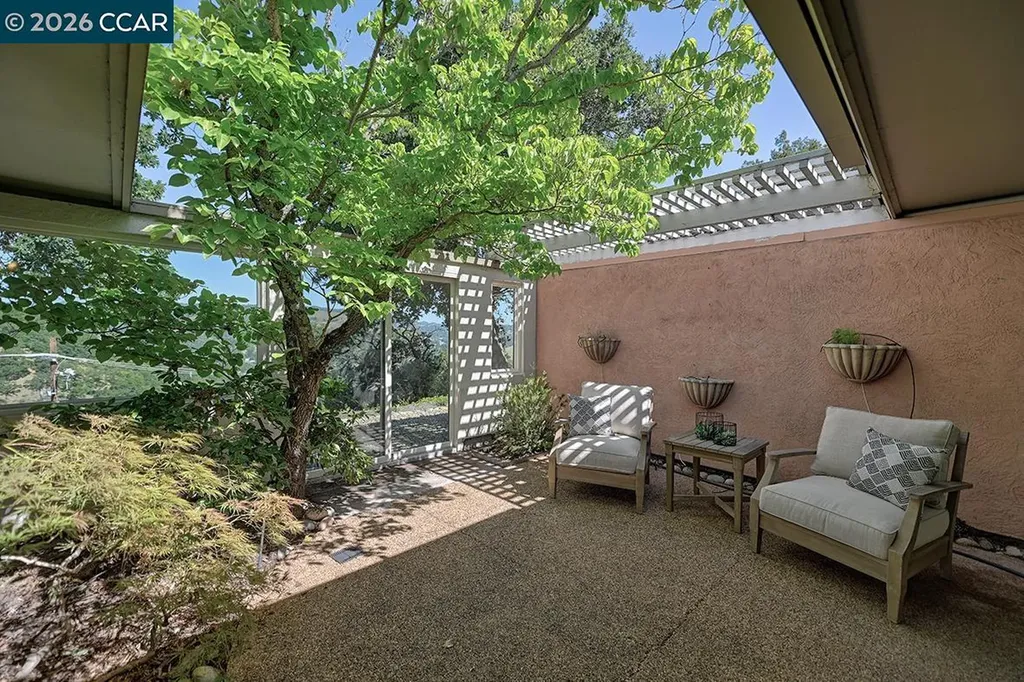 1300 Skycrest Drive Walnut Creek CA 94595
