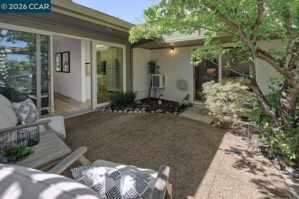 1300 Skycrest Drive Walnut Creek CA 94595