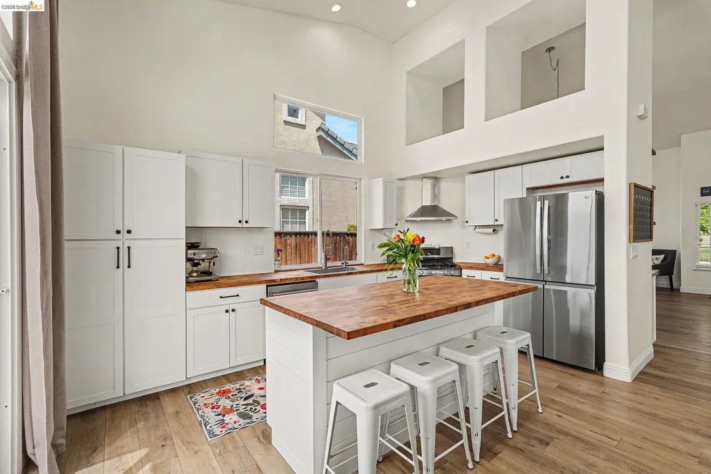 1045 Dawn Court Brentwood CA 94513