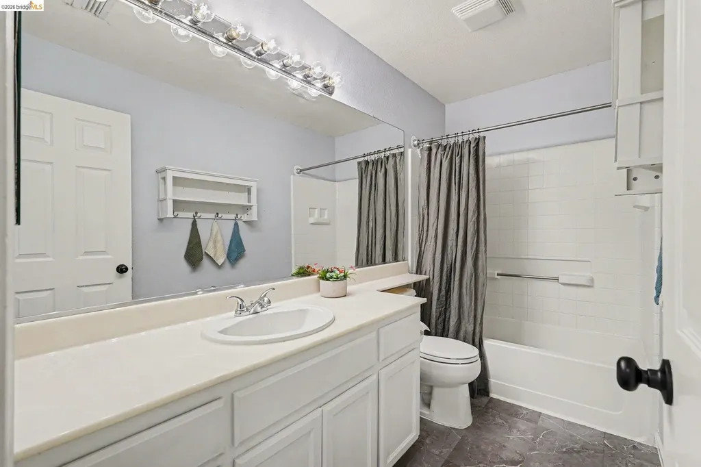 1045 Dawn Court Brentwood CA 94513