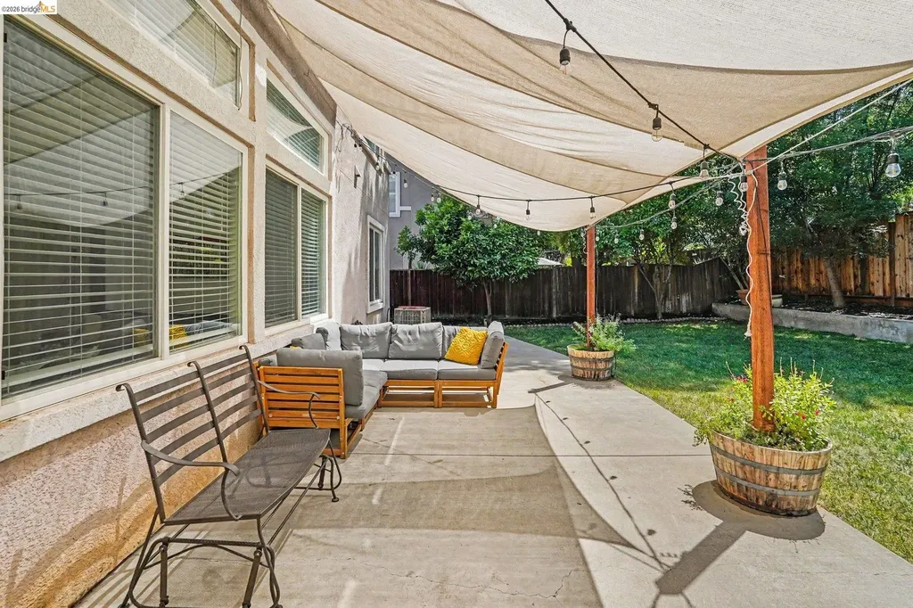 1045 Dawn Court Brentwood CA 94513