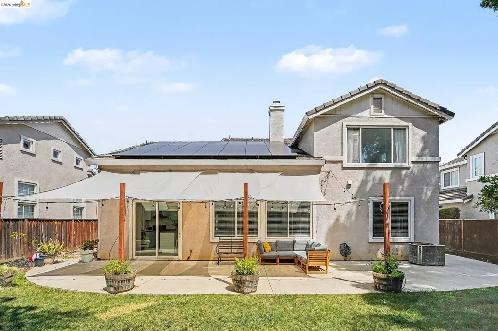 1045 Dawn Court Brentwood CA 94513