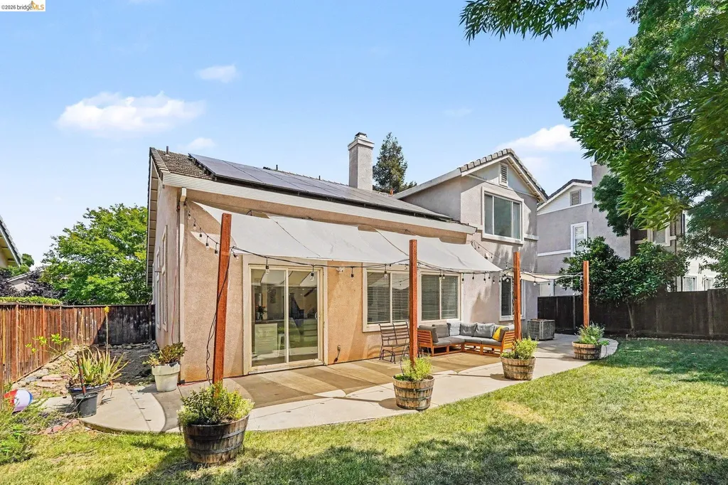 1045 Dawn Court Brentwood CA 94513