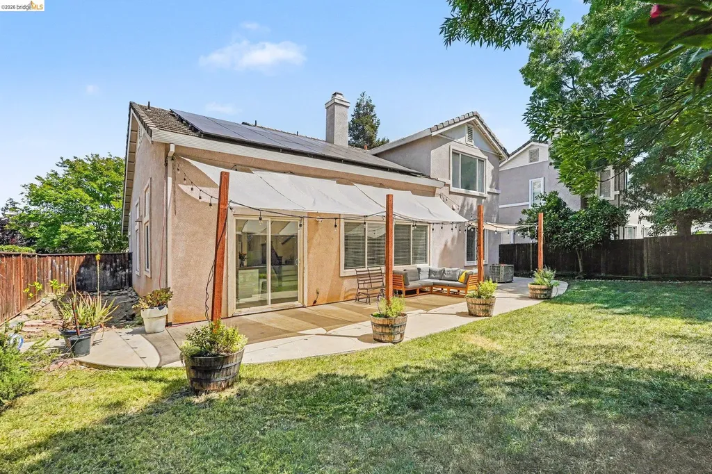 1045 Dawn Court Brentwood CA 94513