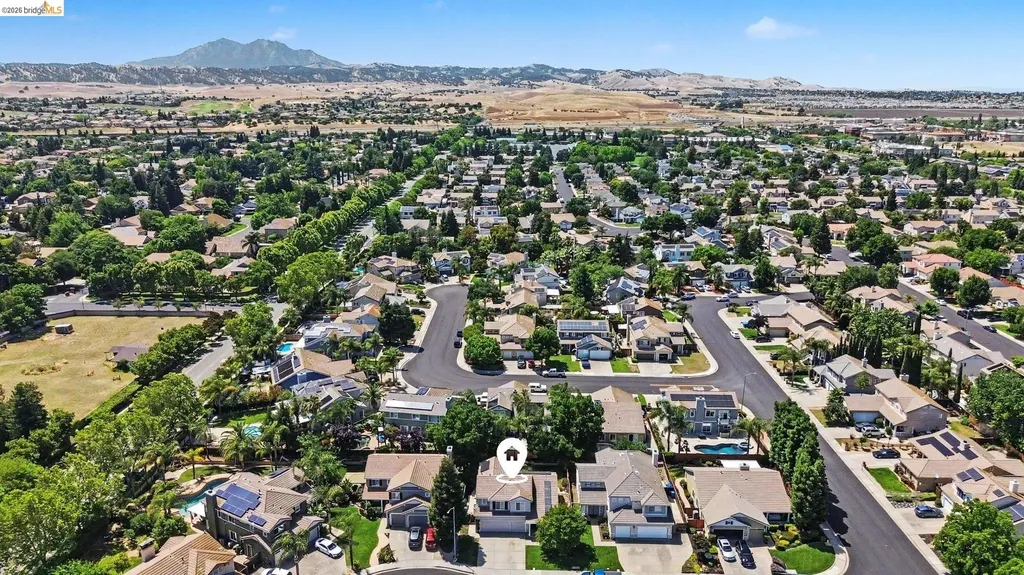 1045 Dawn Court Brentwood CA 94513