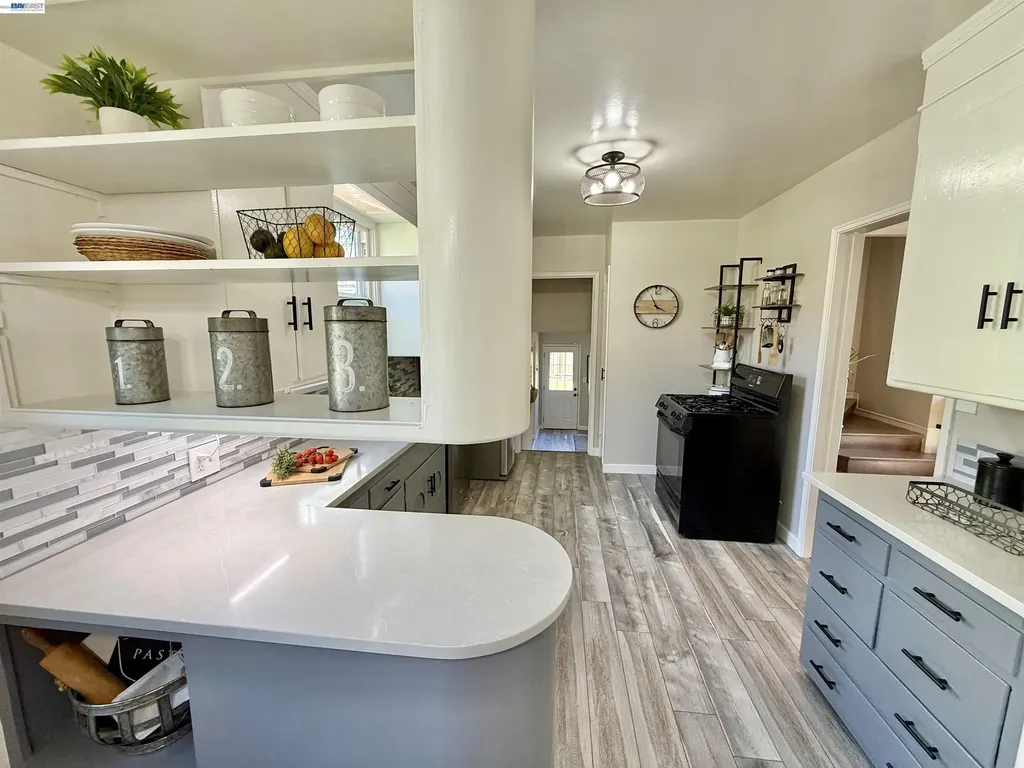 291 Lorraine Boulevard San Leandro CA 94577