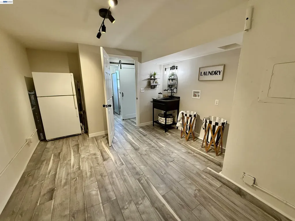 291 Lorraine Boulevard San Leandro CA 94577