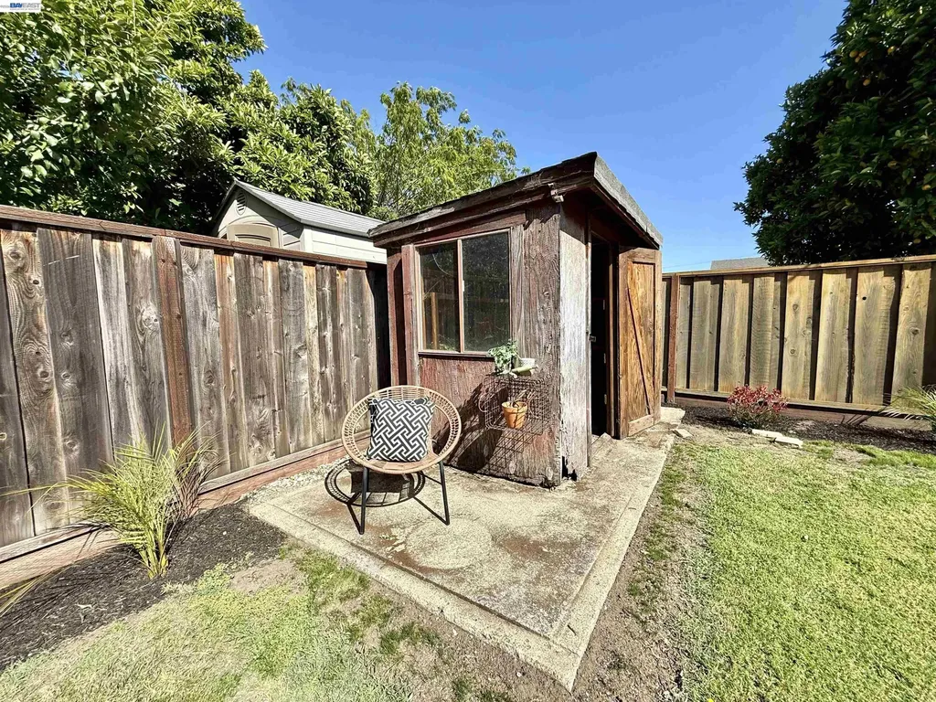 291 Lorraine Boulevard San Leandro CA 94577