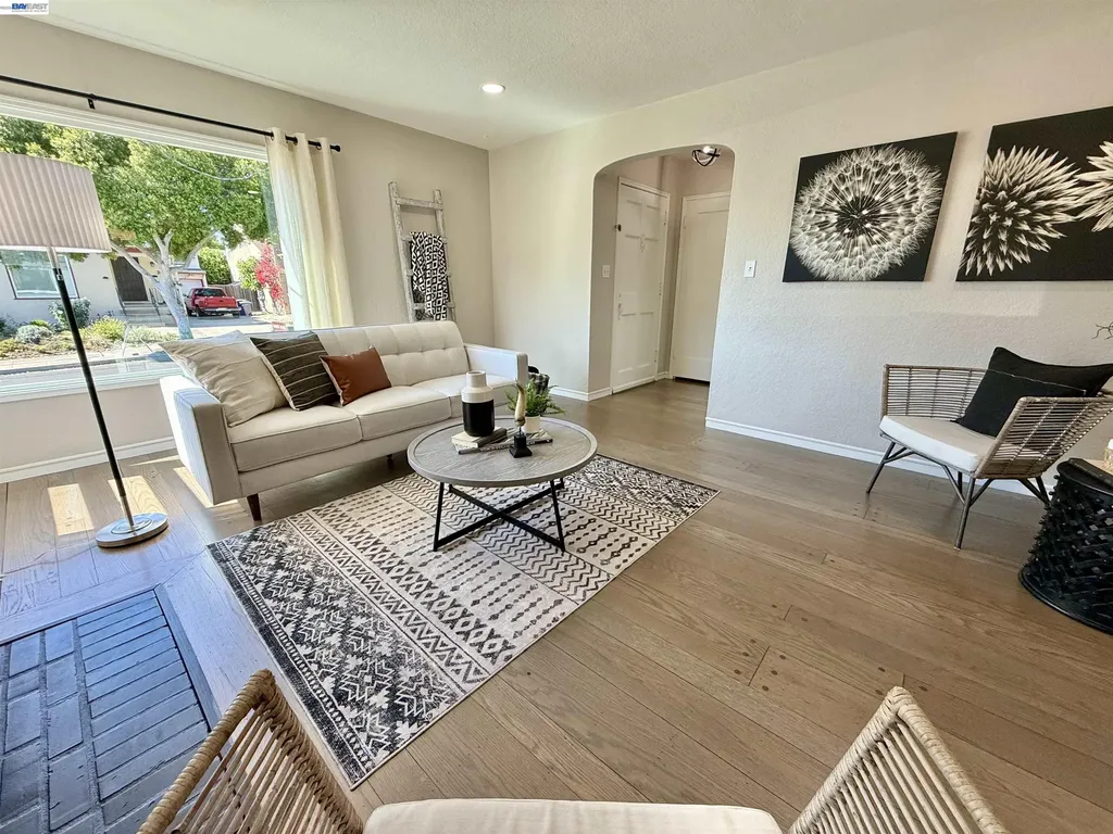 291 Lorraine Boulevard San Leandro CA 94577