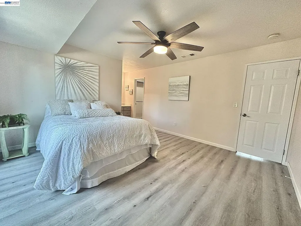 93 Shaniko Common Fremont CA 94539