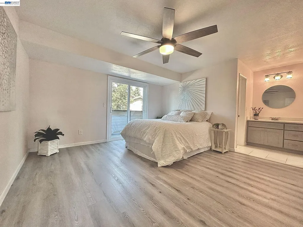 93 Shaniko Common Fremont CA 94539