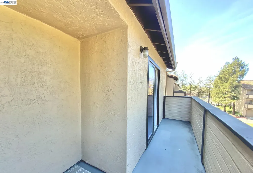 93 Shaniko Common Fremont CA 94539