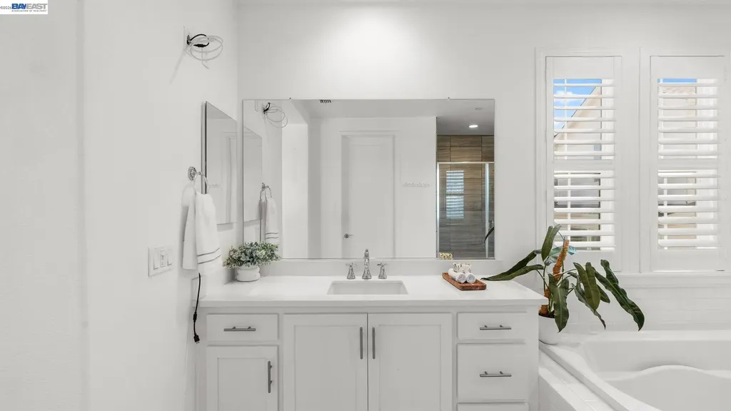 4022 Chalk Hill Way Dublin CA 94568