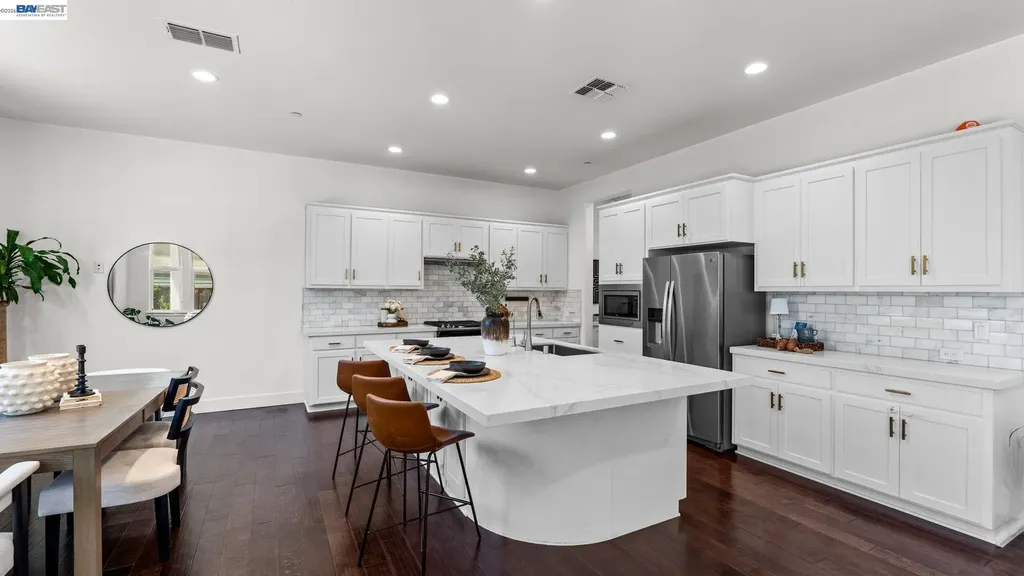 4022 Chalk Hill Way Dublin CA 94568