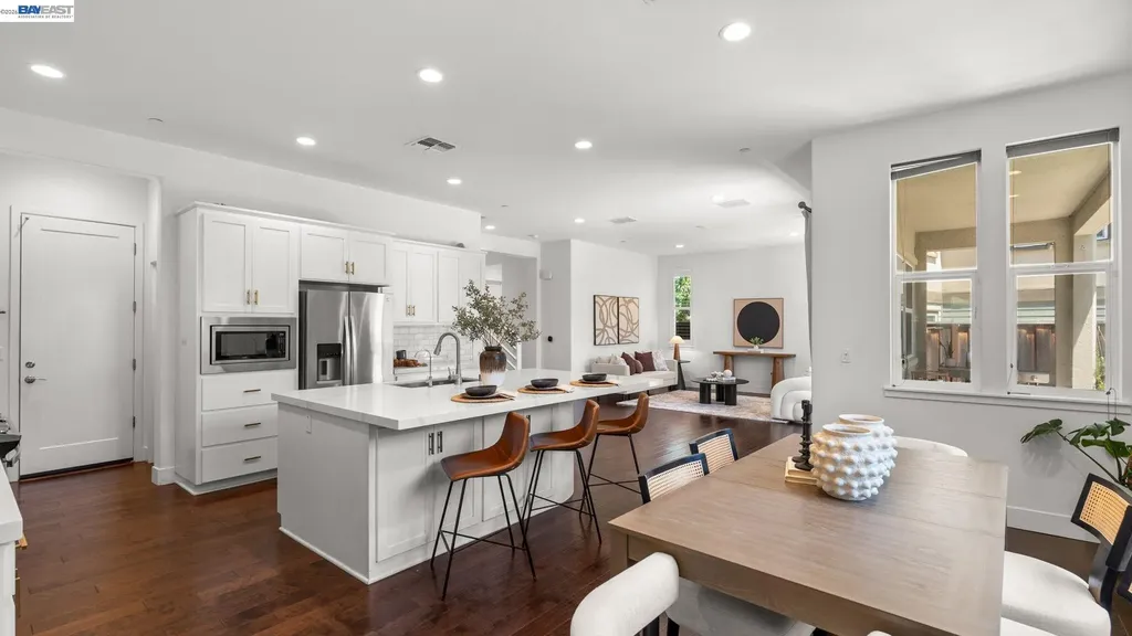 4022 Chalk Hill Way Dublin CA 94568