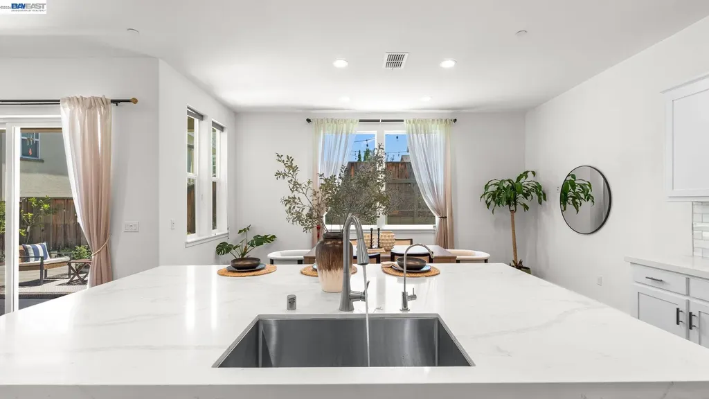 4022 Chalk Hill Way Dublin CA 94568