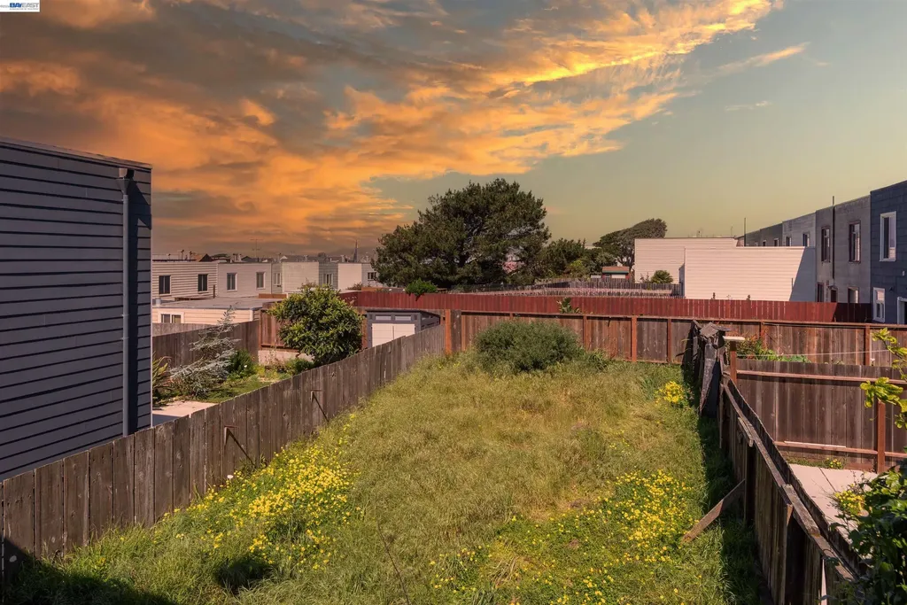 3218 Wawona Street San Francisco CA 94116