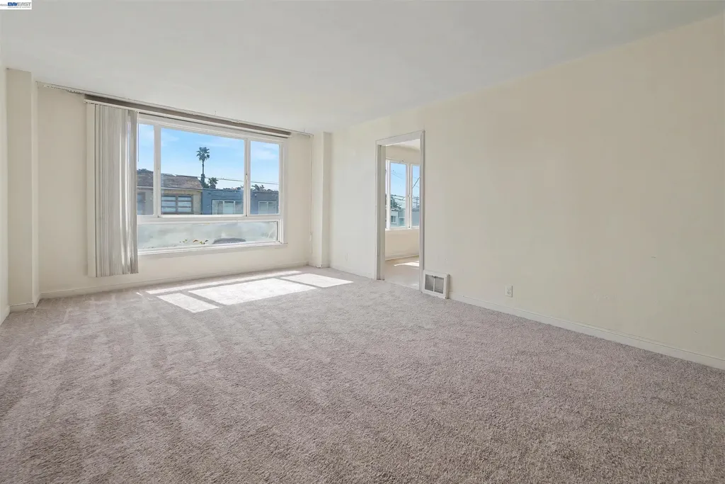 3218 Wawona Street San Francisco CA 94116