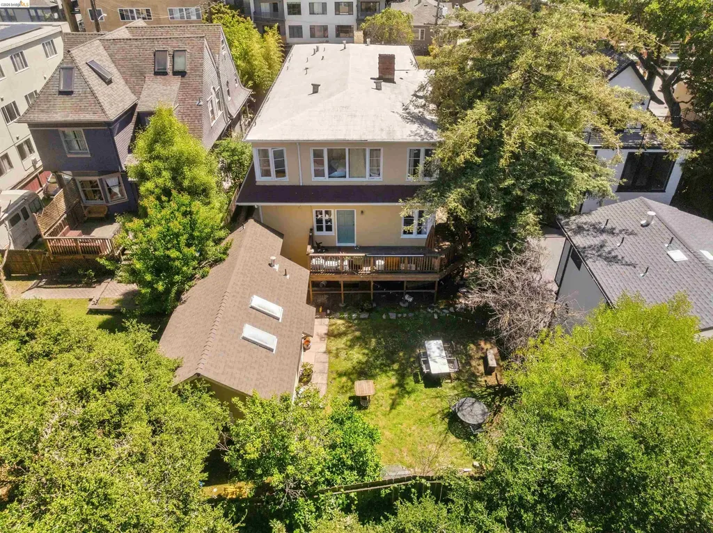 339 Hanover Avenue Oakland CA 94606