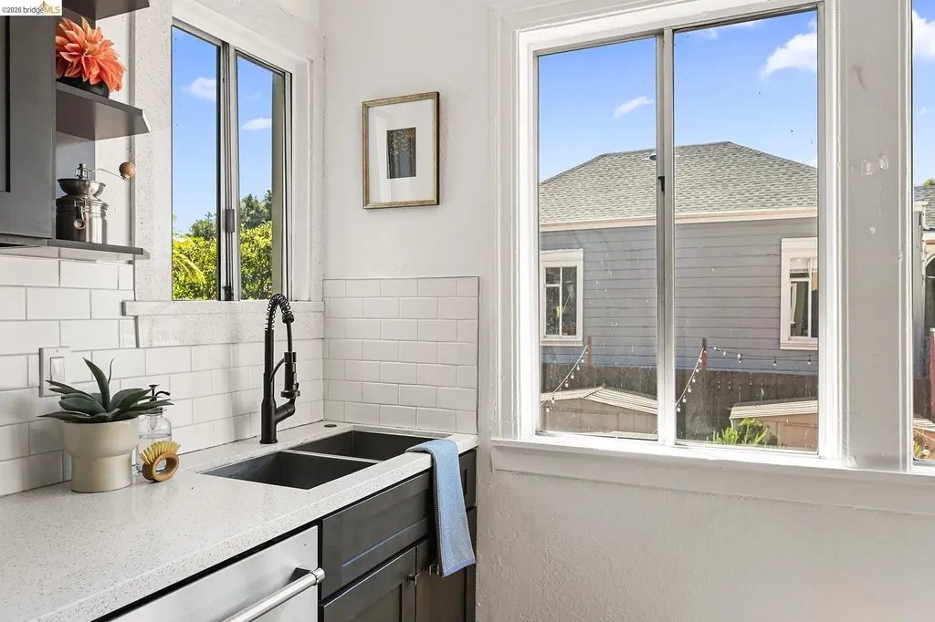 1137 Peralta Street Oakland CA 94607