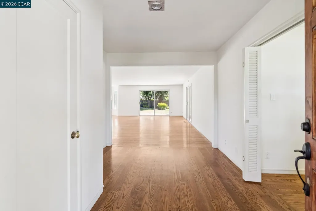 304 Willoughby Court Lafayette CA 94549