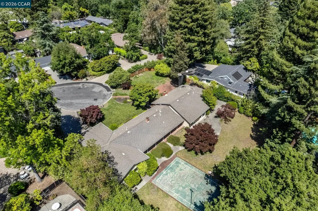 304 Willoughby Court Lafayette CA 94549